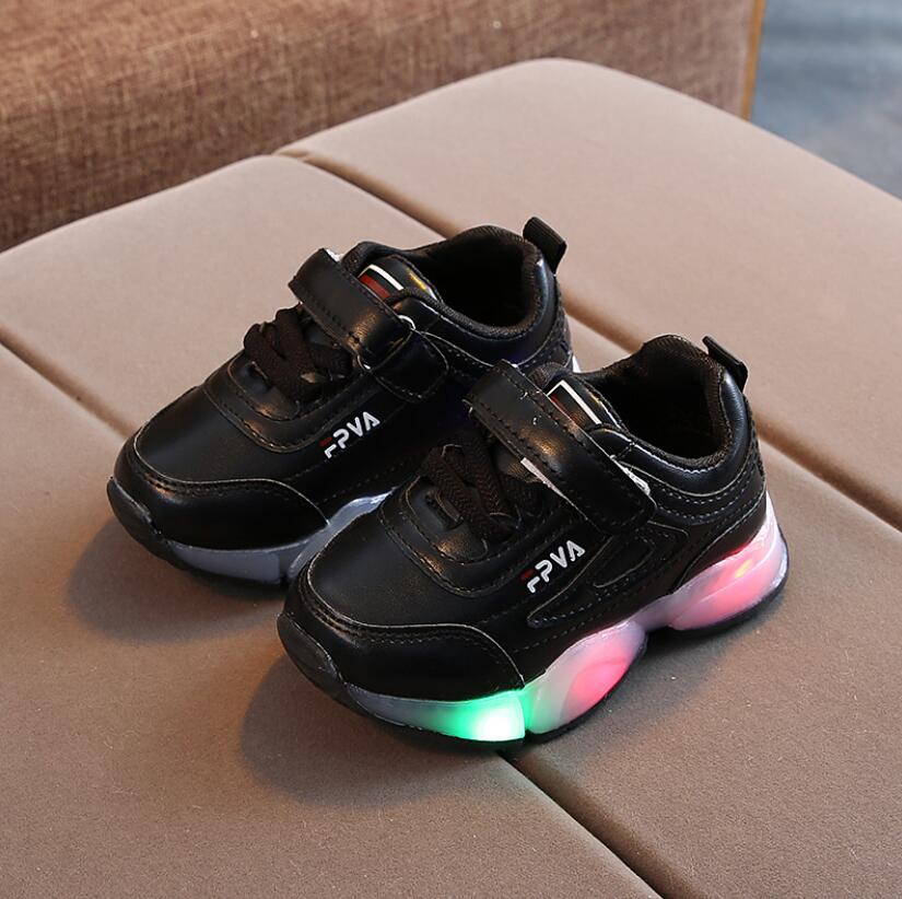 FPVA Sneakers with LED Lights – Pink