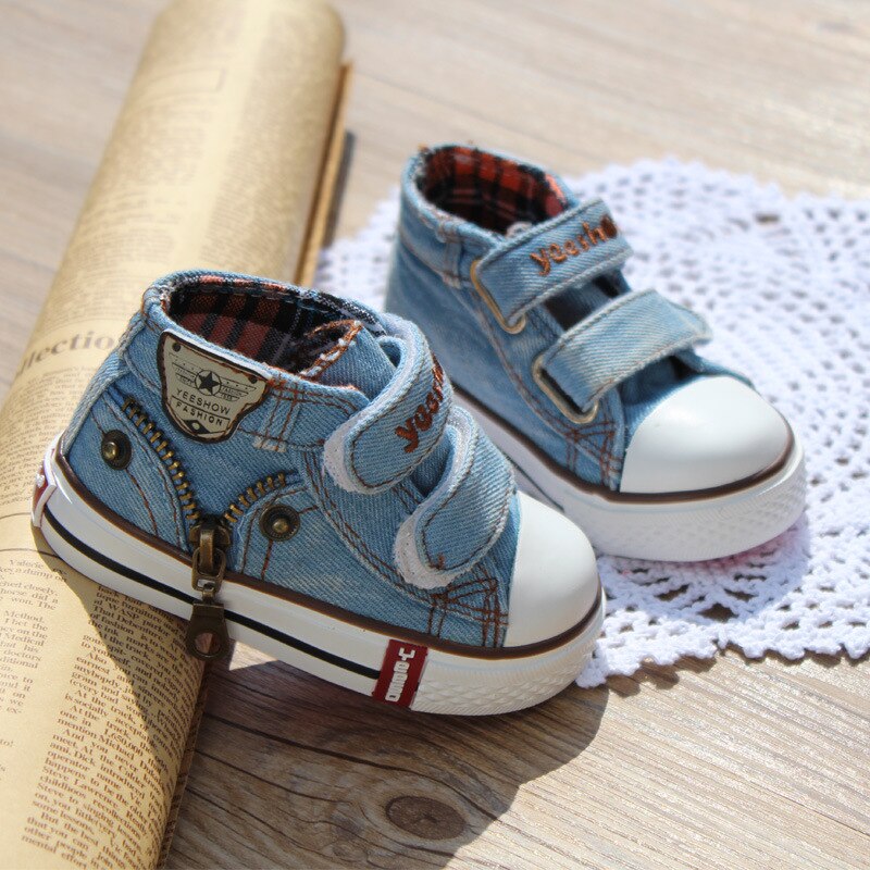 Baby Fashion Sneakers – Light Blue