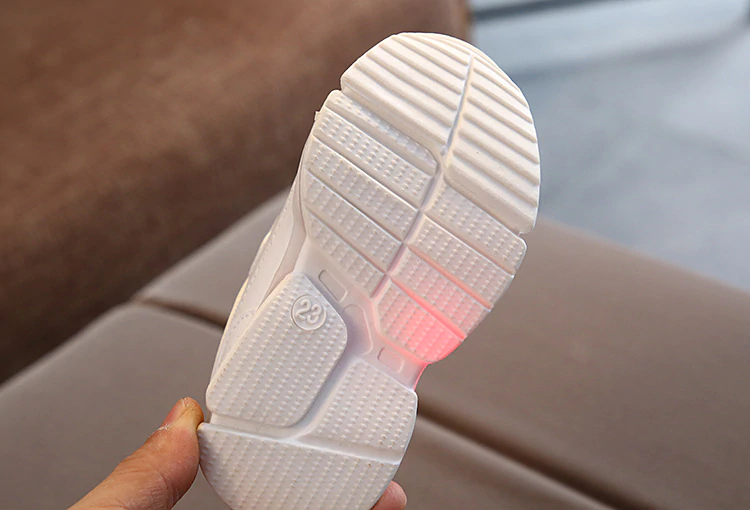 Tênis  FPVA com luzes de led - Branco